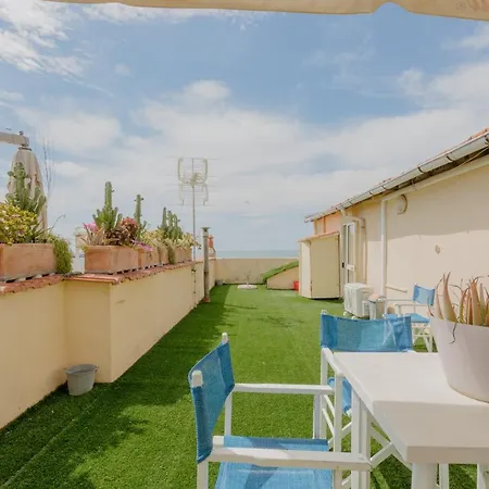 Oda ve Kahvaltı Beb Balena Viareggio
