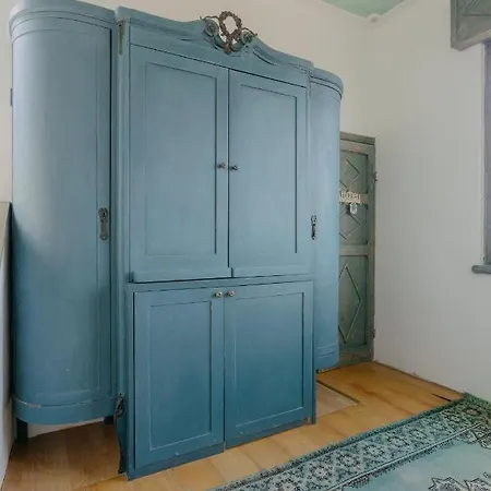 Oda ve Kahvaltı Beb Balena